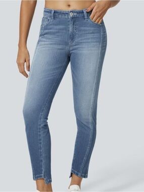 Halara Flex Denim Casual Skinny Jean Style 02677449 Stretch Med Light Wash Sz 16